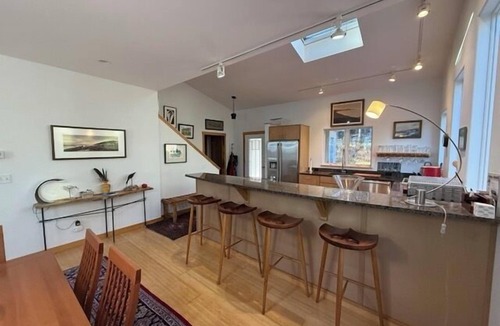 Stonington House | White Birch Cottage -Oceanfront home on Webb Cove