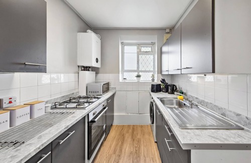 White City Apartment | White City Retreat