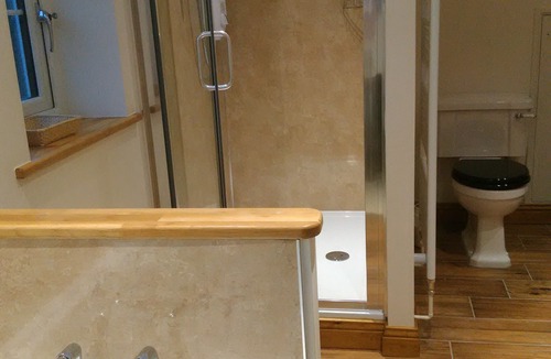 Keal Cotes Bed & Breakfast | White Cottage B&B