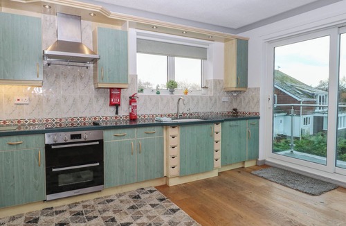 Horning Cottage | White Gables