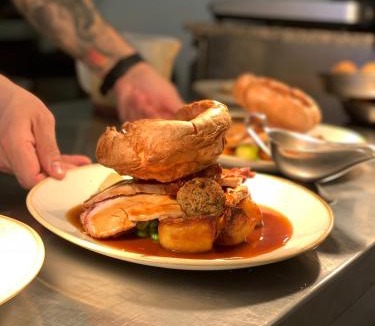 Holybourne Bed & Breakfast | White Hart