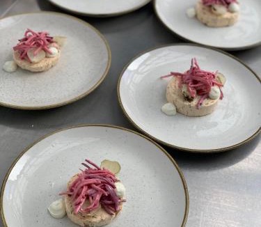 Holybourne Bed & Breakfast | White Hart