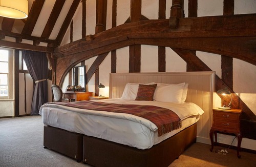 Coggeshall Hotel | White Hart Hotel by Greene King Inns