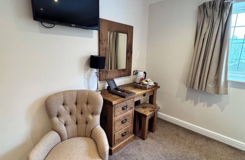 Crich Hotel | White Hart Inn