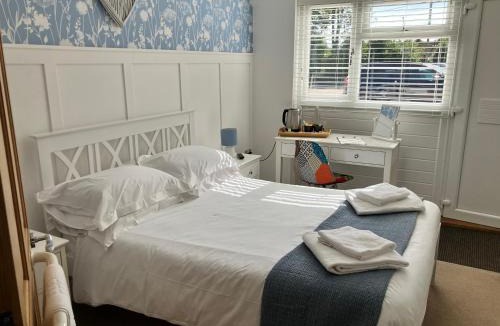 Ashill Bed & Breakfast | White hart public house