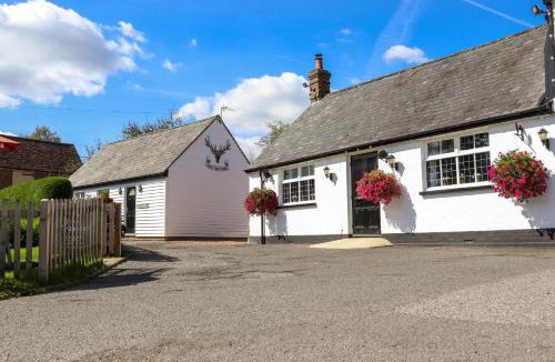 Battle House | White Hart Stables