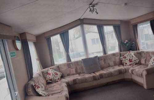 Icklesham Apartment | White Haven - with 2 double rooms