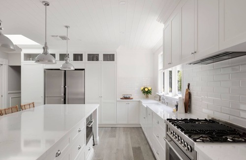 Kew East House | White Haven with Spa, Kew East