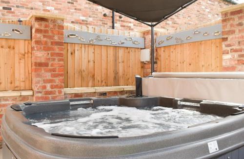 Swanwick House | White Heather Barn