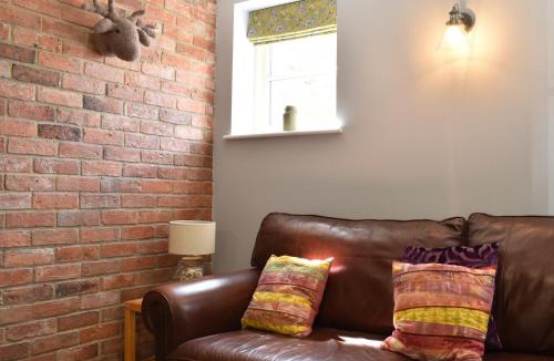 Swanwick House | White Heather Barn