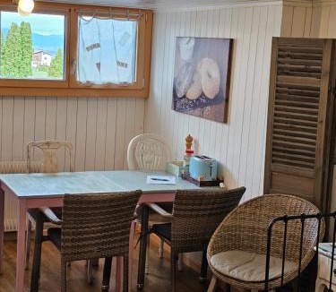 Aeschi bei Spiez Apartment | WHITE HOME IN AESCHI BEI SPIEZ