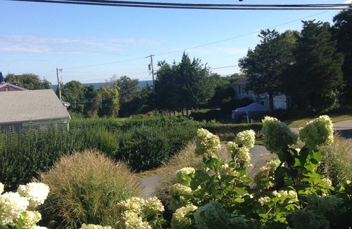 Manomet House | White Horse Beach Rental - Pet Friendly