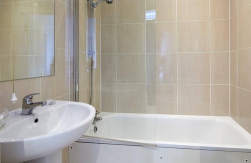 Rosedale Abbey Hotel | White Horse Farm Inn