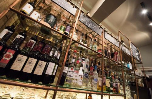 Heybridge Bed & Breakfast | White Horse