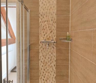 Great Barrow Hotel | White Horse Inn