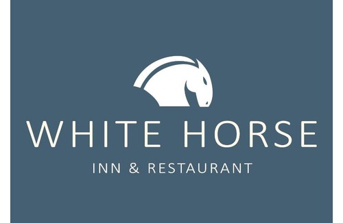 Stoke Albany Hotel | White Horse Inn & Restaurant