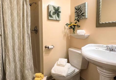 Waitsfield Hotel | White Horse Lodge