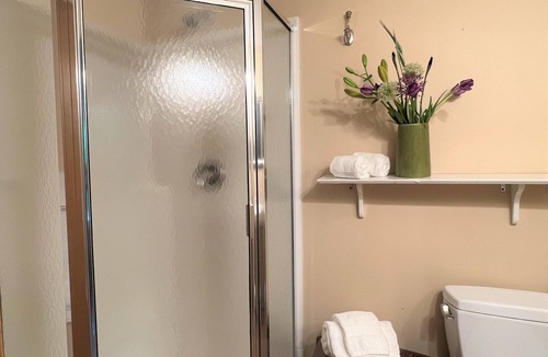 Waitsfield Hotel | White Horse Lodge