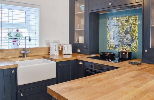 Newborough Cottage | White Horses - UK42776