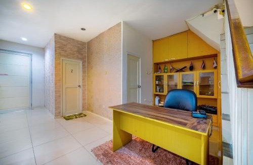 Cilandak House | White House