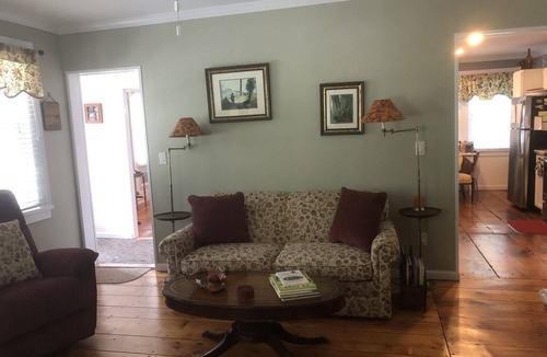 Town of Sharon House | White House on Main - Sharon Springs NY