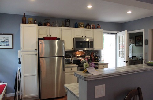 Town of Sharon House | White House on Main - Sharon Springs NY