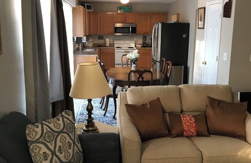 Lexington House | WHITE KNOLL BUNGALOW