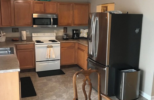 Lexington House | WHITE KNOLL BUNGALOW