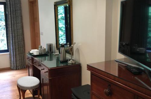 Piltdown Bed & Breakfast | White Lodge B&B