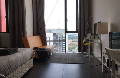 Damansara Perdana Apartment | *WHITE MIGHTY Studio* -free wifi