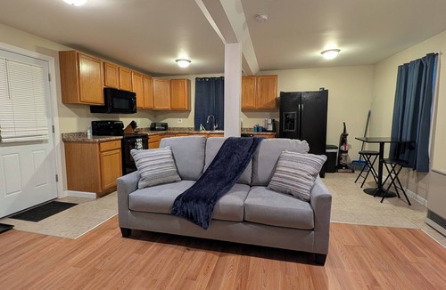 Berlin Apartment | White Mountain Home Update