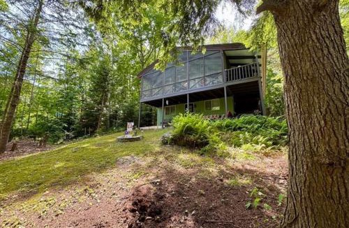 Woodsville House | White Mountain Lodge!