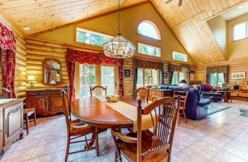 Twin Mountain House | White Mountain Log Home