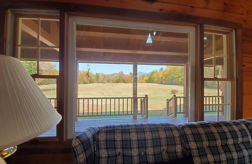 Warren Cabin | White Mountains Vista Lodge