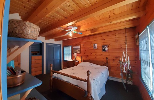 Warren Cabin | White Mountains Vista Lodge
