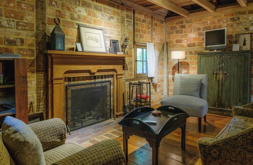 Spotsylvania Courthouse House | White Oak Cabin - Stevenson Ridge