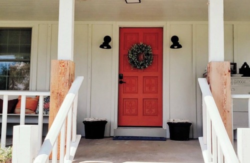 South Kansas City House | White Oak Farmhouse w/Private Yard 4bdrm sleeps 8