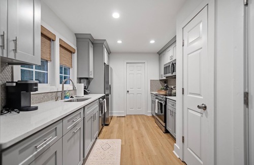 Ellijay Cabin | *White Pine Hideaway*Fire Pit~Hot Tub~Games~Resort