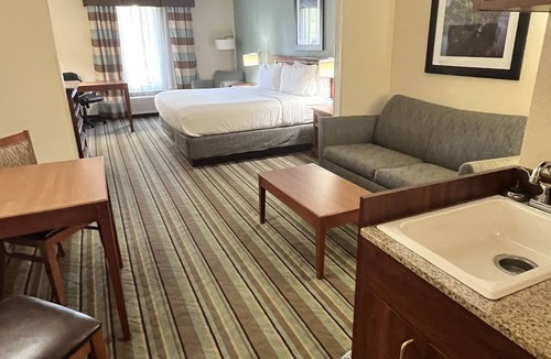 Salamanca Hotel | White Pine Lodge