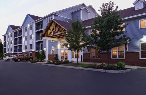 White River Junction Hotel | White River Inn & Suites
