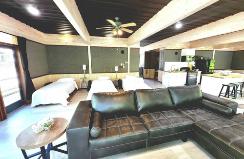 Lakeview Cabin | White River Lodge # 2