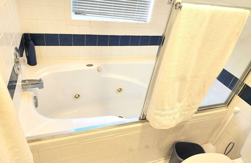 Lakeview Cabin | White River Lodge #3