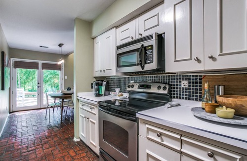 Lochwood House | White Rock Lake & Arboretum Mid-Century Stunner