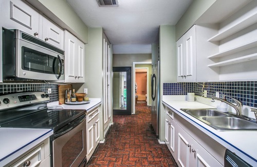 Lochwood House | White Rock Lake & Arboretum Mid-Century Stunner