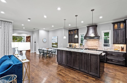 Lake Highlands House | White Rock Valley: Luxe 5-Bedroom Hideaway