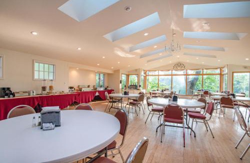 Wisconsin Dells House | White Rose Inns & Motel