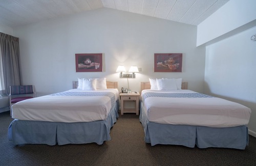 Whites City Hotel | White's City Cavern Inn
