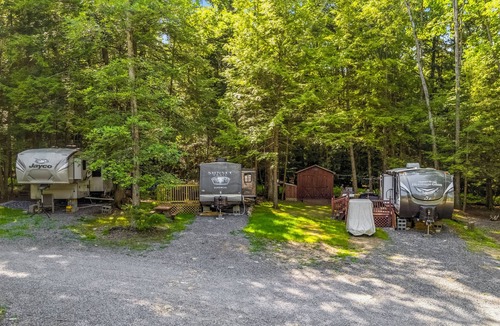 Clarington RV Rental | White's Haven Campground