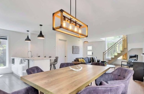 Pont-Rouge Ski Chalet | White Stag | Comfort & Serenity | Sauna & Pool