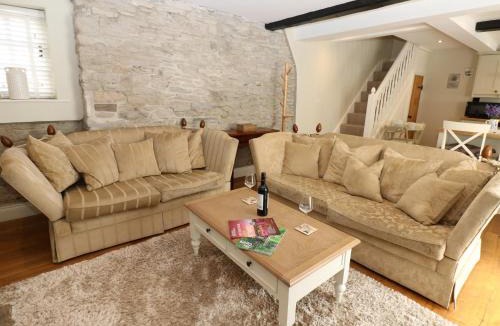 Middleham House | White Swan Cottage